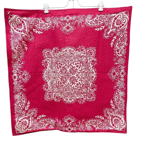 TOMMY HILFIGER Pink Euro Sham Bandana Print Boho Cotton Canvas Zip Cover Dorm - Picture 1 of 6